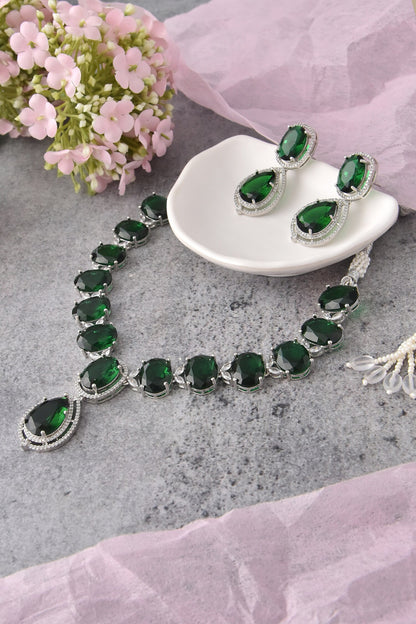 Emerald Studded Necklace Set 