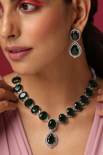 Emerald Studded Necklace Set 