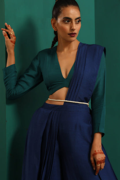 White Pearl Embellished Kamarbandh 