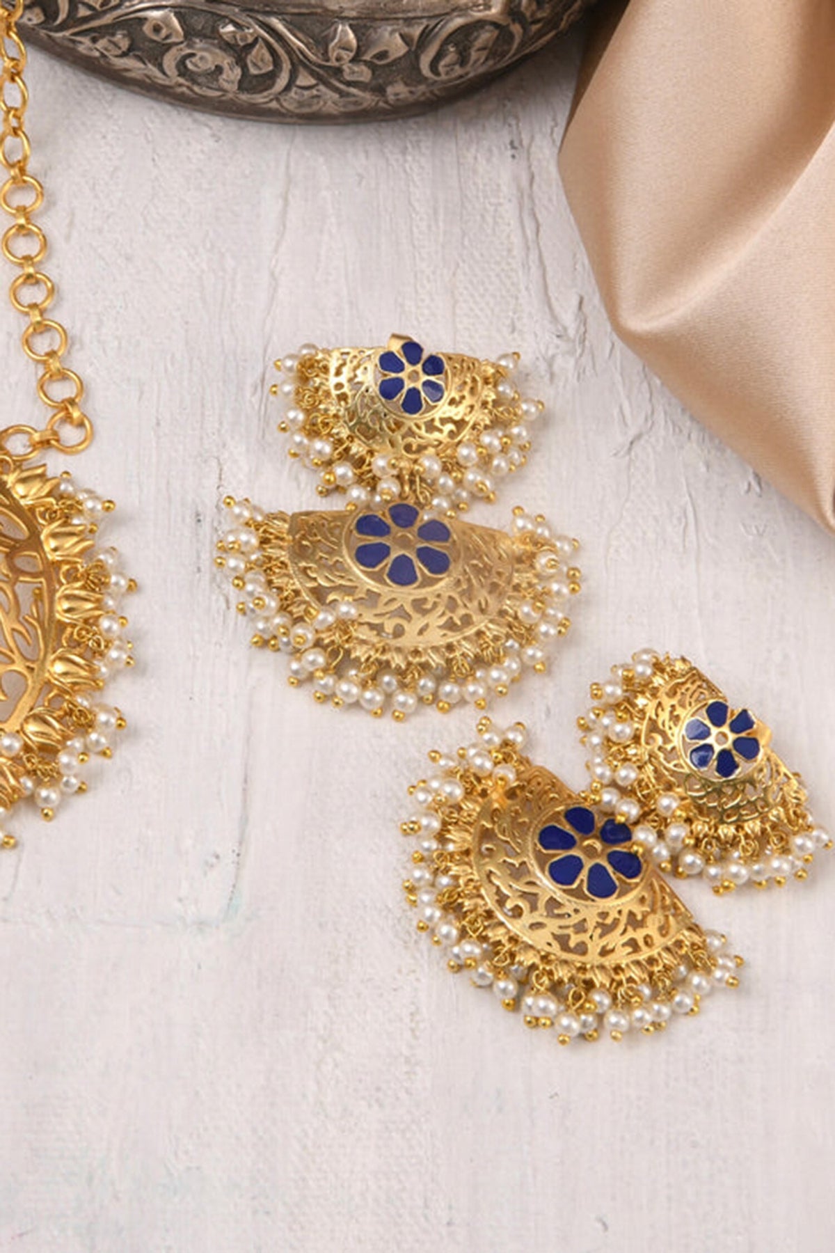 Embellished Mogra Necklace Set 