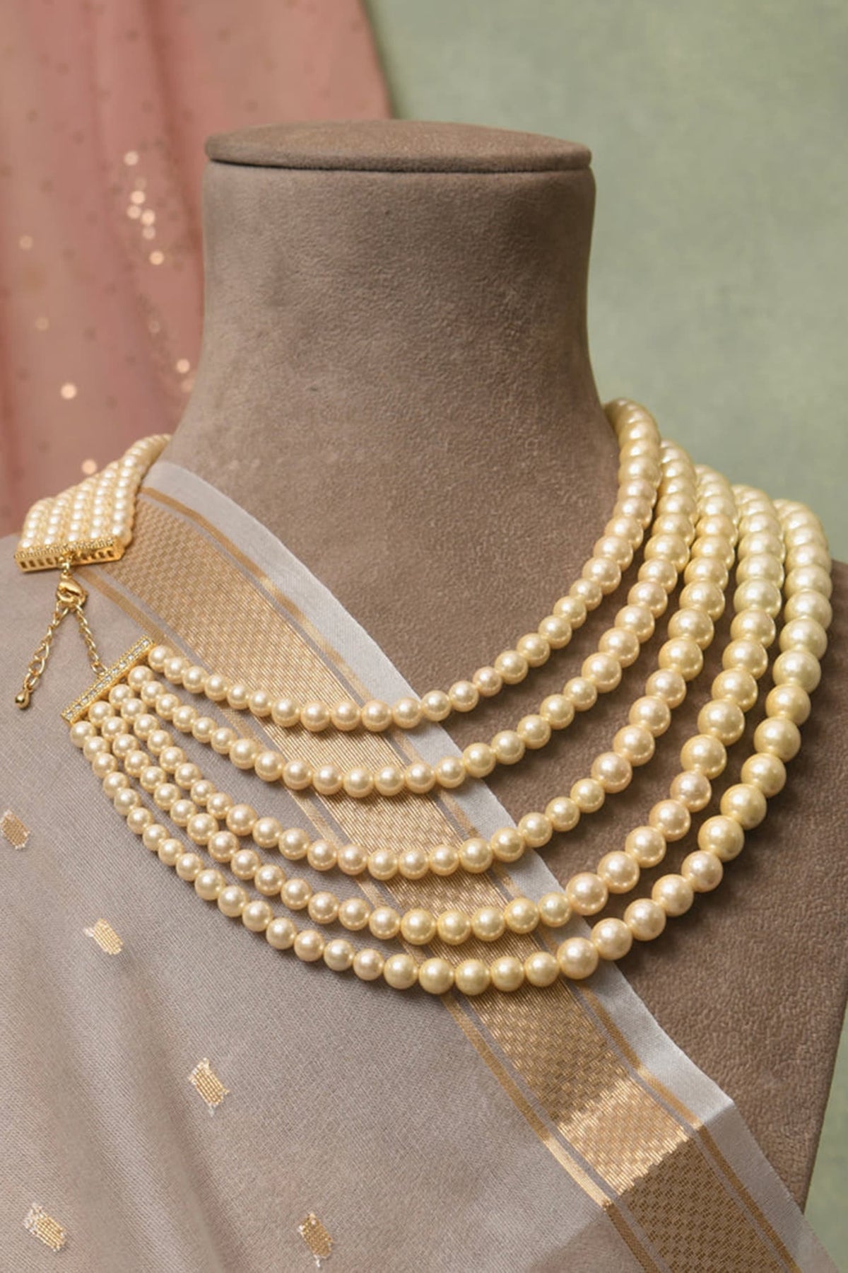 Pearl Multilayer Necklace 