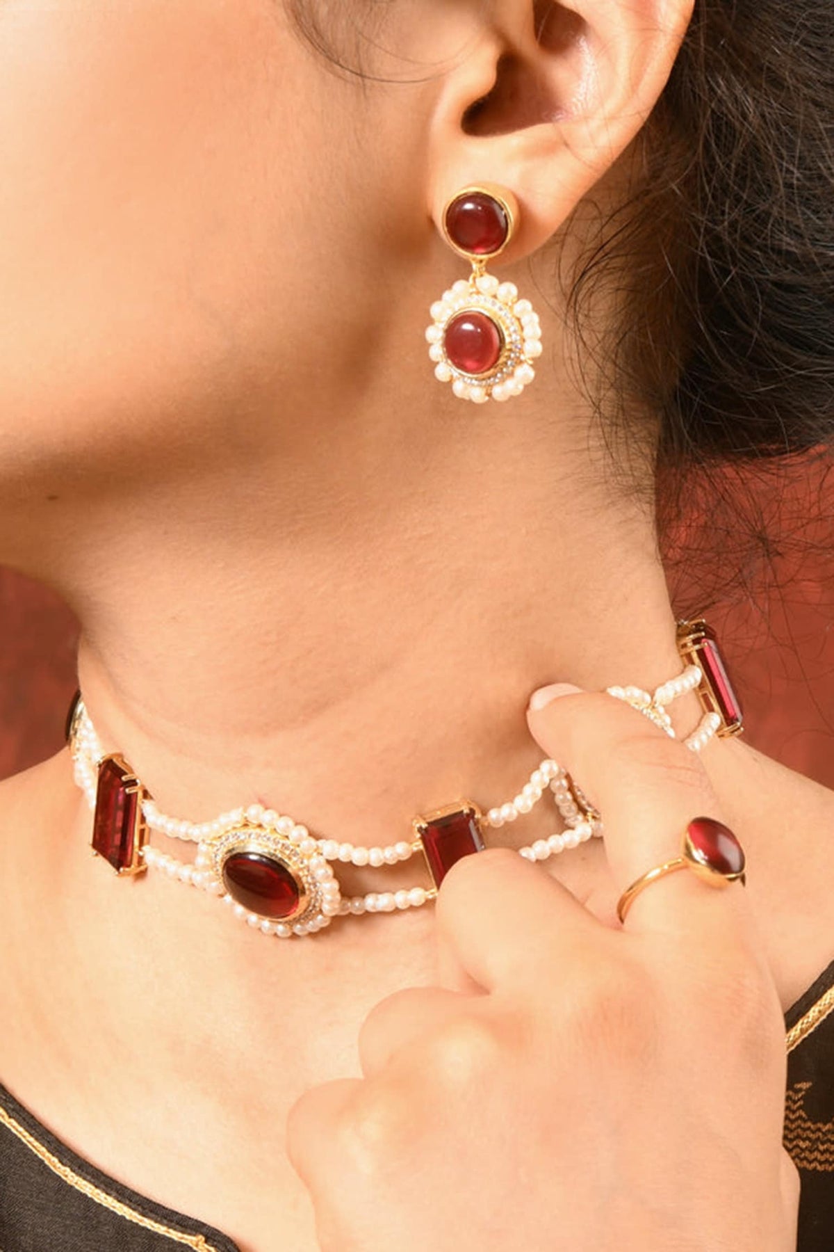 Royalty Hydro Ruby Studded Choker Set 