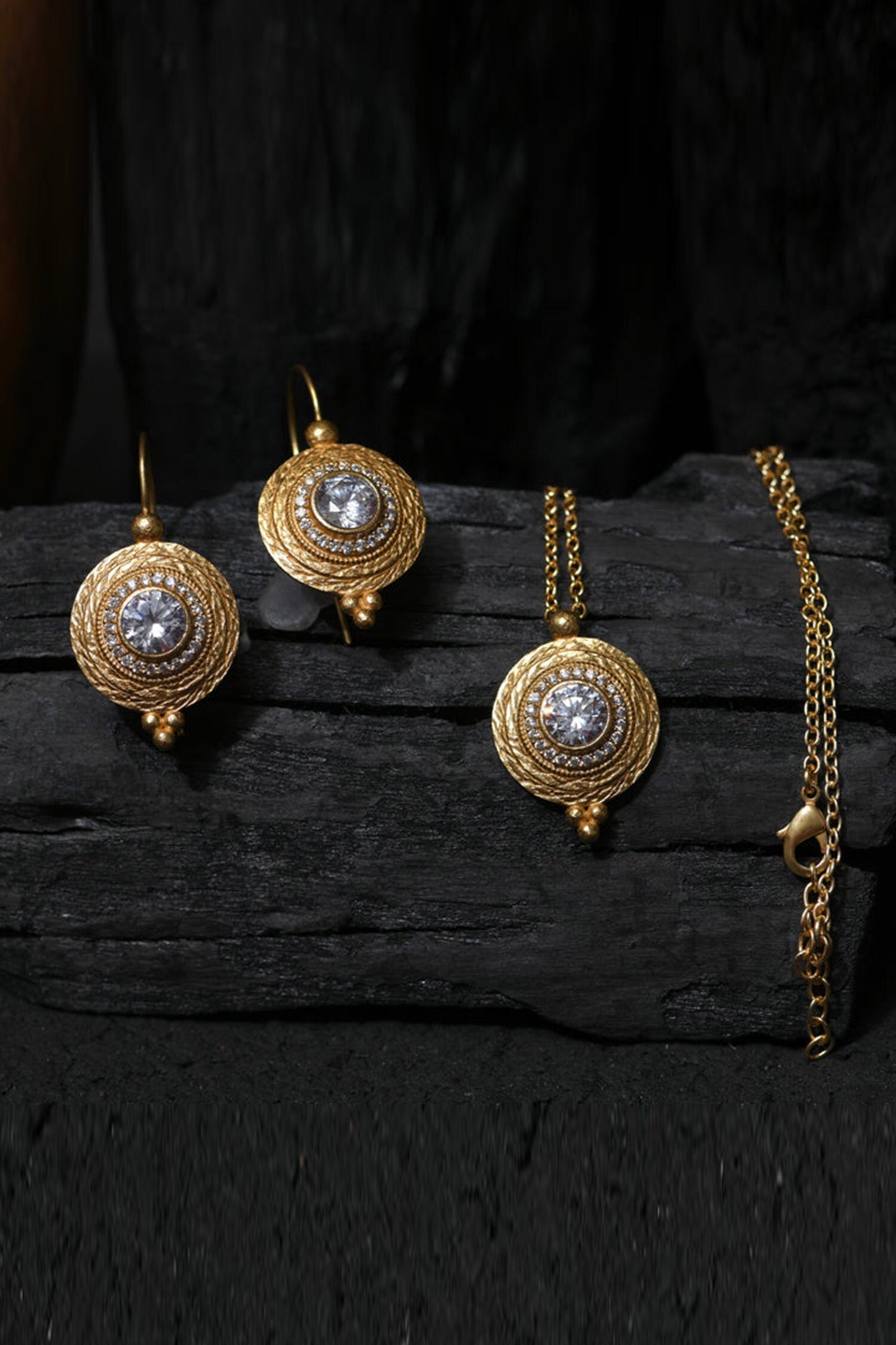 Queen Of Heaven Pendant Necklace Set 