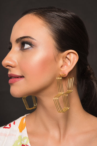 Kris 3D Geometric Cutwork Earrings 