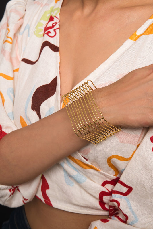 Kris 3D Geometric Cutwork Bracelet 