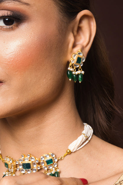 Kundan Embellished Choker Set 