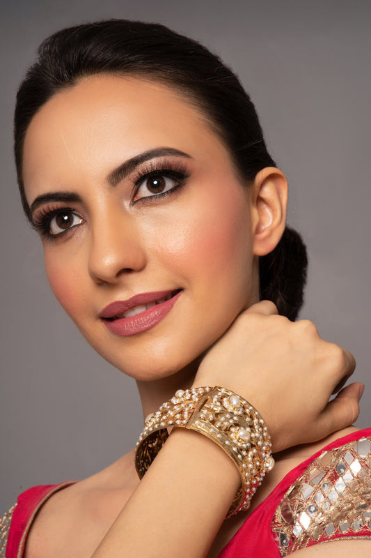 Irya Broad Jadau Bangle 