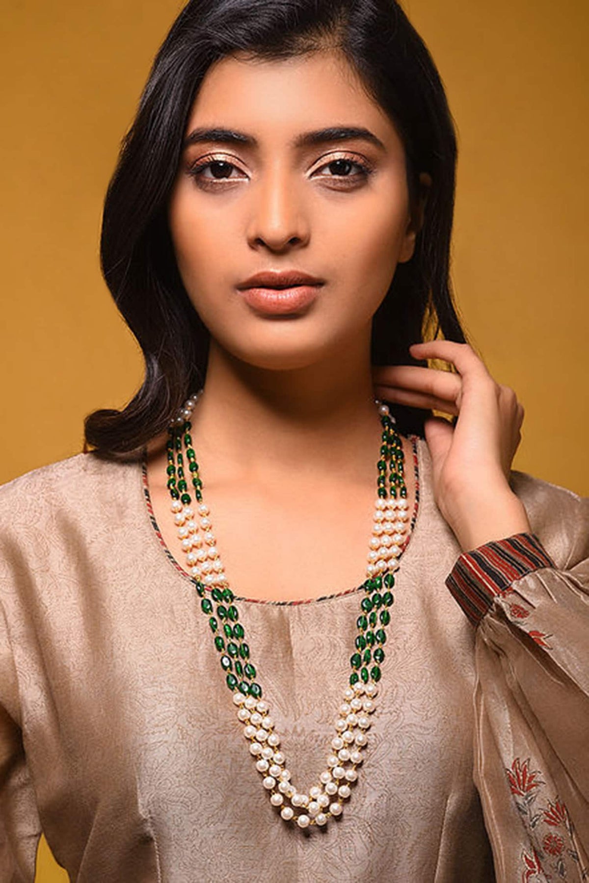 Beads & Pearl Embellished Layered Necklace 