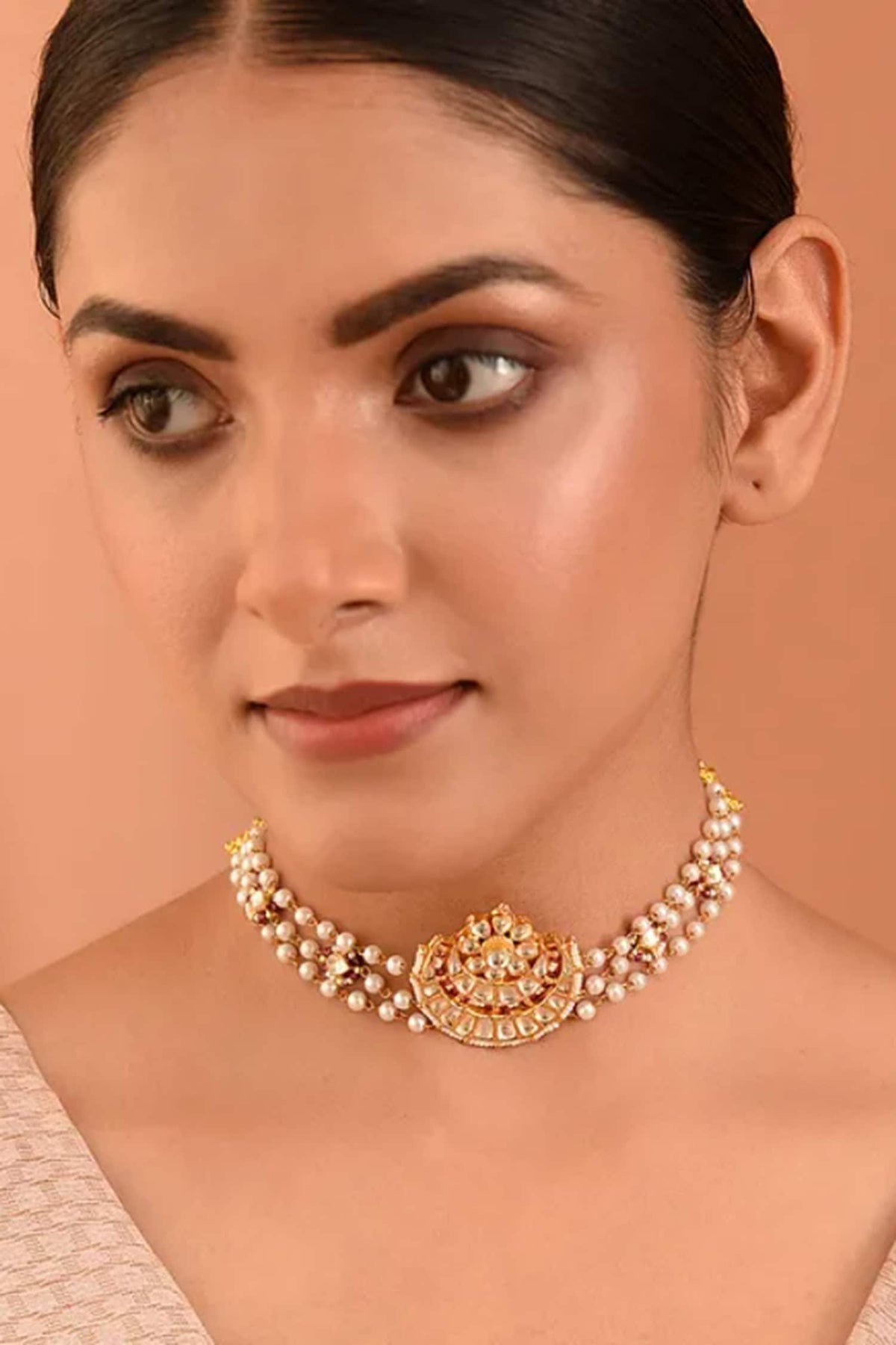 Gold Pearl Embellished Jadau Choker 
