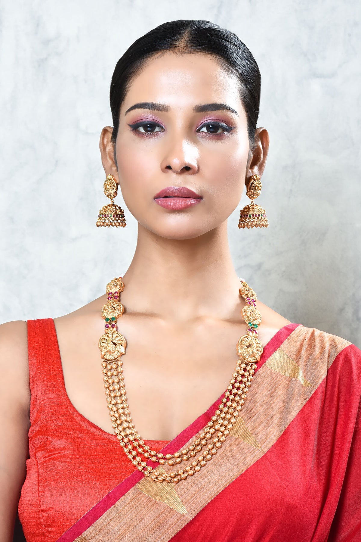 Peacock Carved Motif Necklace Set 