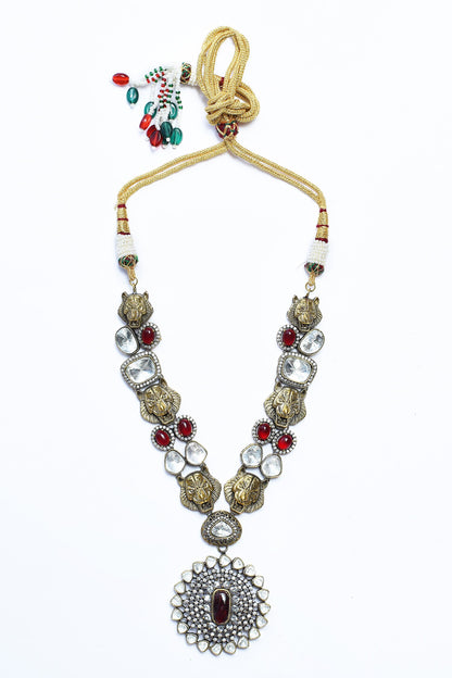 Kundan Stones Embellished Pendant Necklace Set 