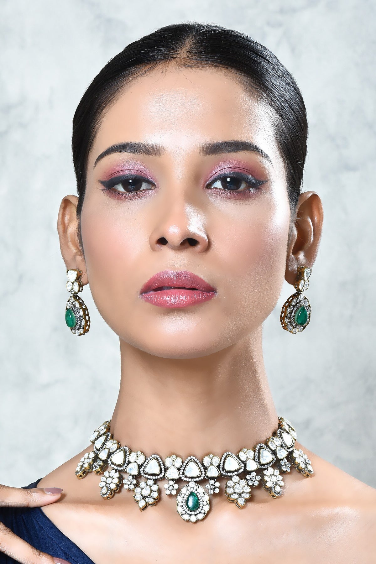 Polki Embellished Pendant Necklace Set 