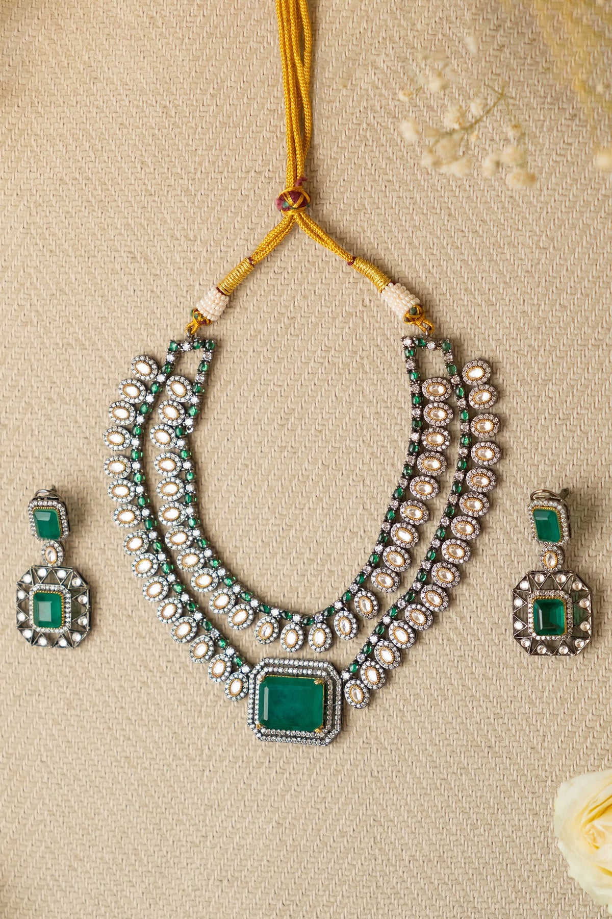 Embellished Two-Layered Necklace Set 