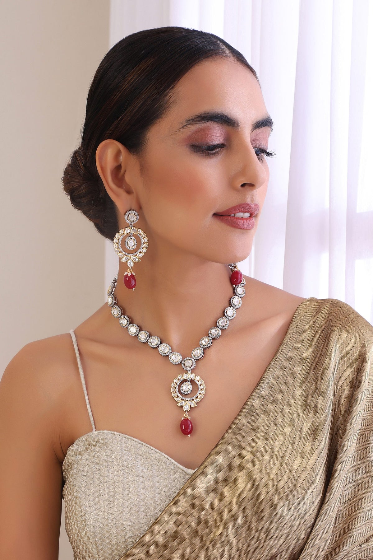 Polki Embellished Pendant Necklace Set 