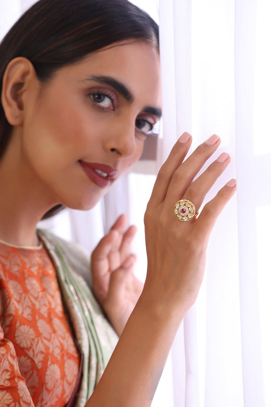 Kundan Embellished Circular Ring 