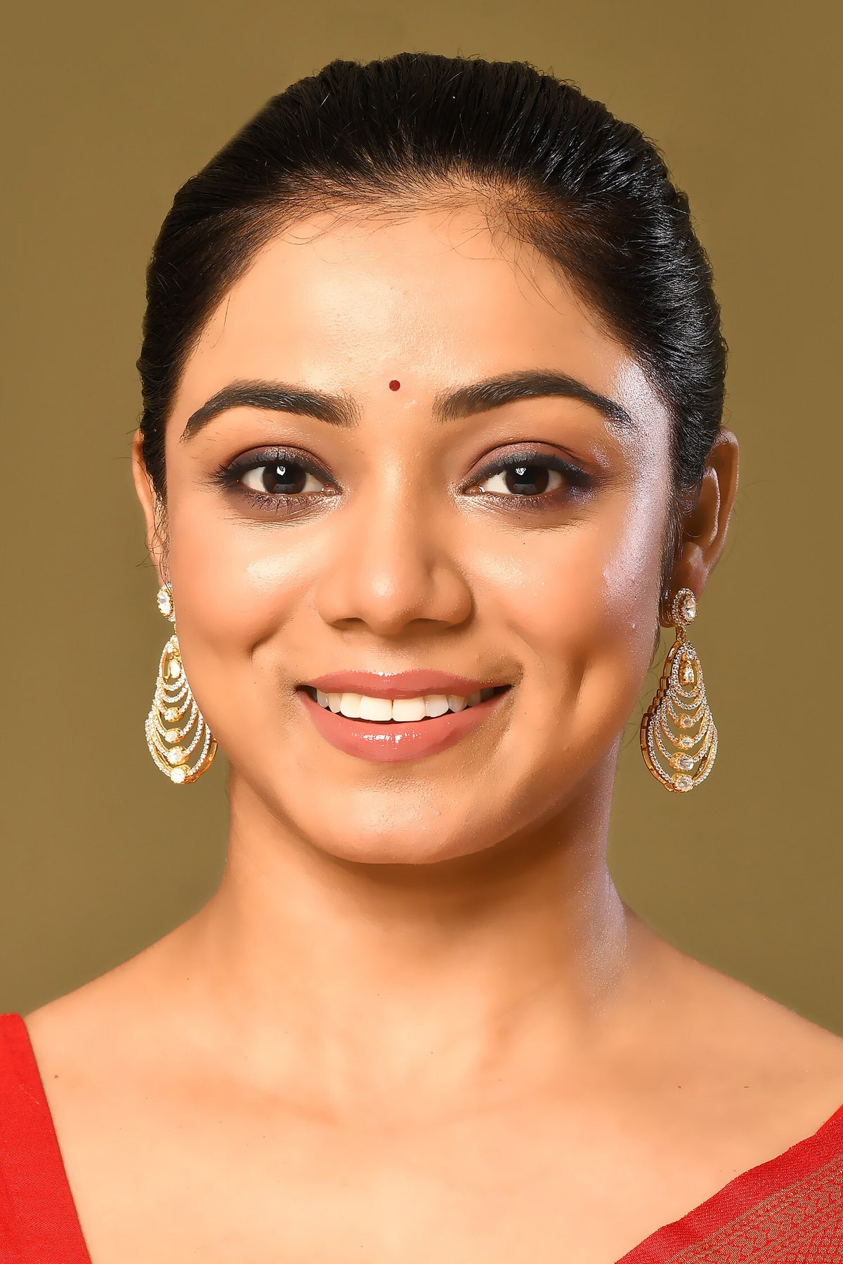 Embellished Tiered Drop Earrings 