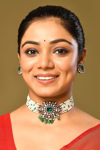 Emerald Embellished Choker Set 