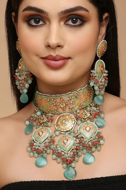 Kundan Embellished Choker Necklace Set 