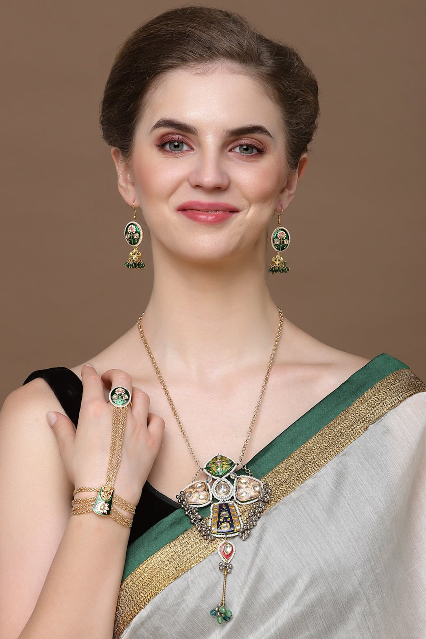 Meenakari Motif Chained Hathphool 