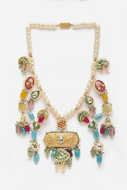 Natural Stone Embellished Pendant Necklace 