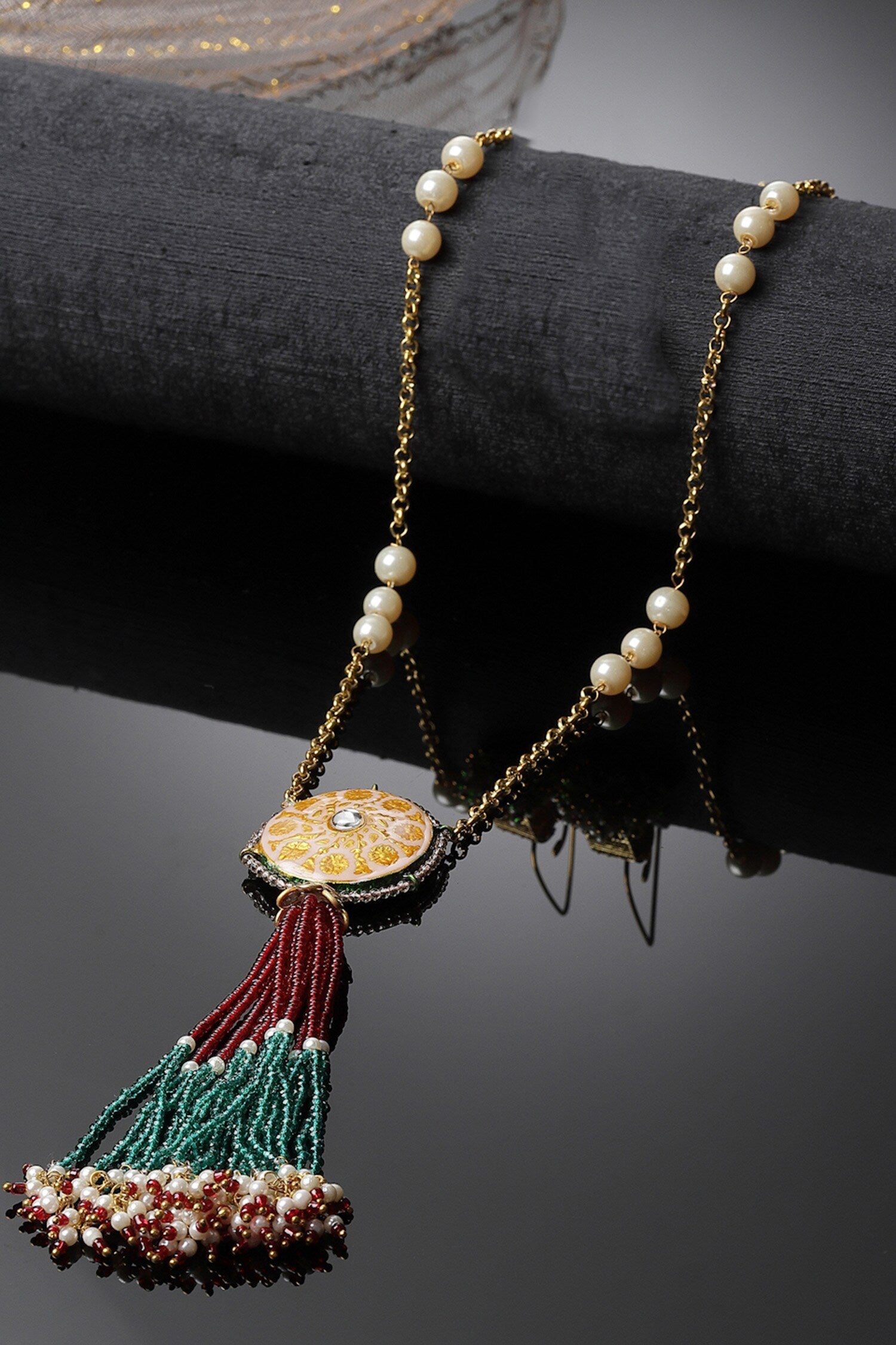 Natural Stone Embellished Pendant Necklace 