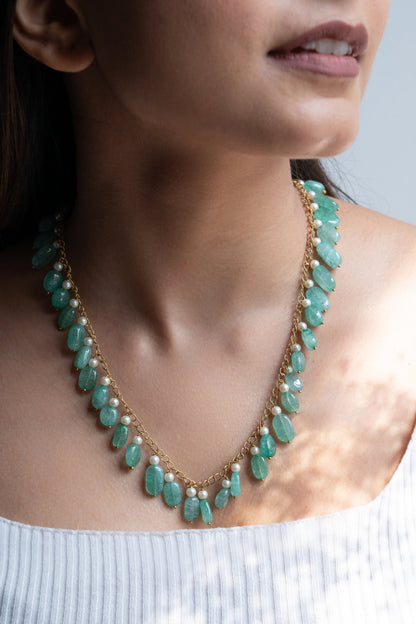 Agate Stones Embellished Necklace 