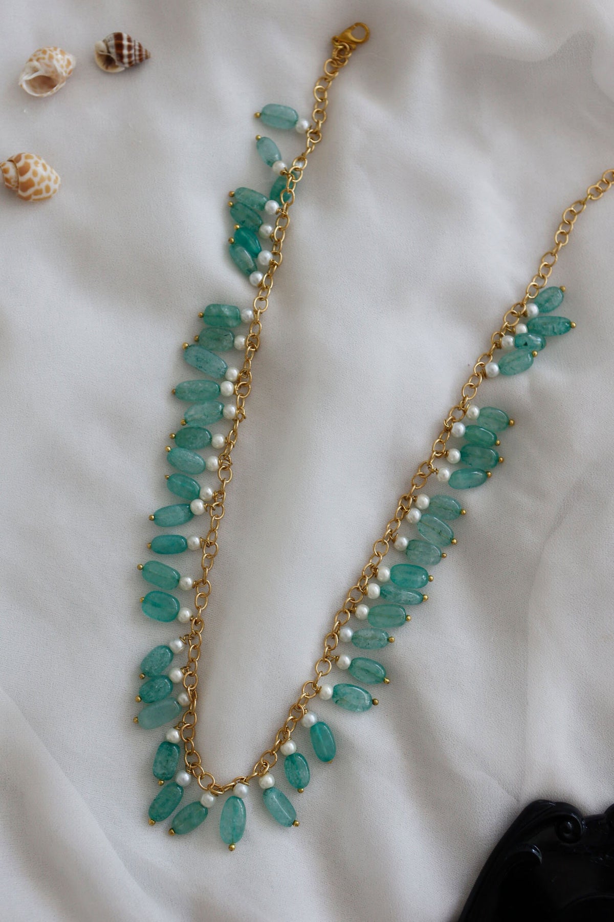 Agate Stones Embellished Necklace 