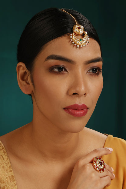Kundan Studded Half Moon Maangtikka 