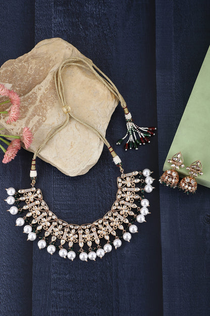 Kundan Embellished Necklace Set 