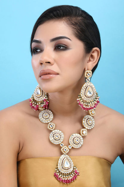 Tear Drop Shaped Pendant Necklace Set 