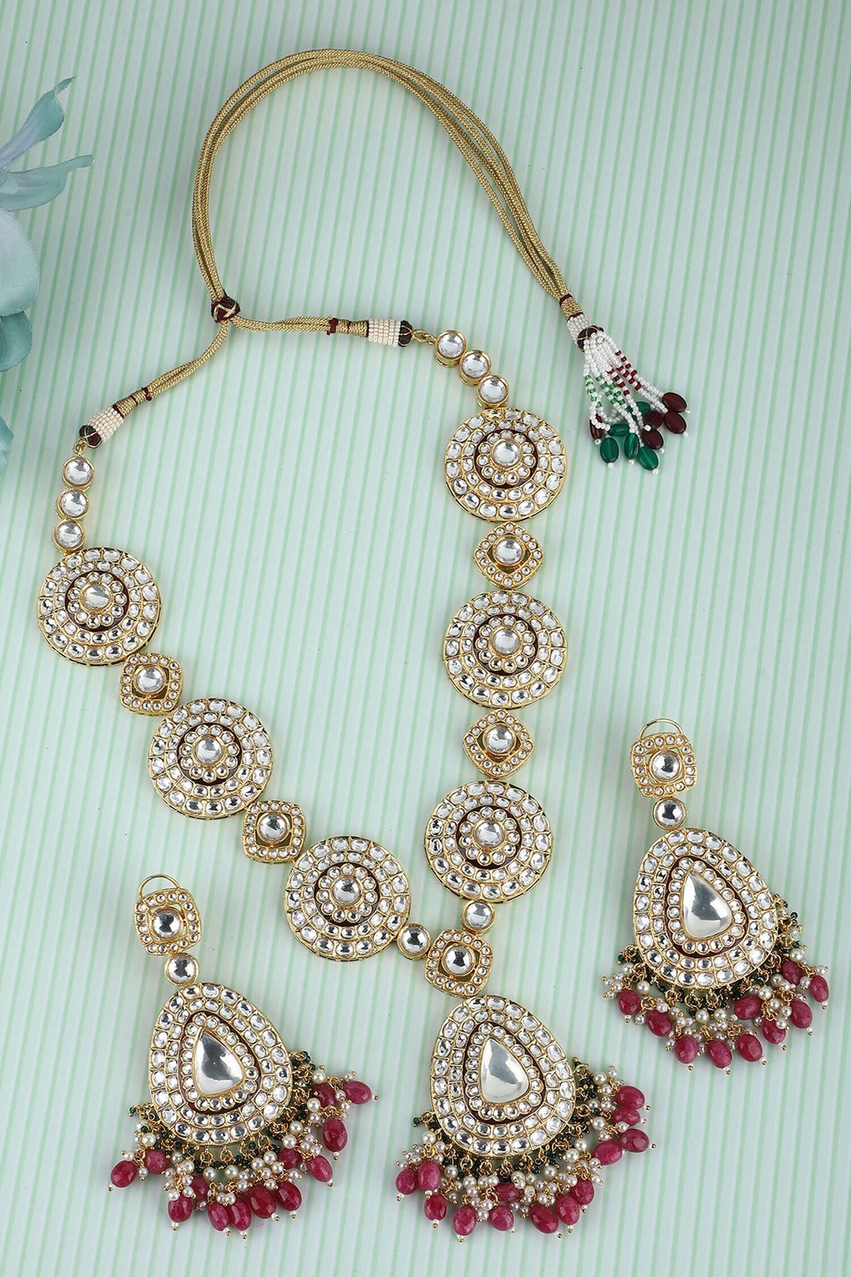 Tear Drop Shaped Pendant Necklace Set 