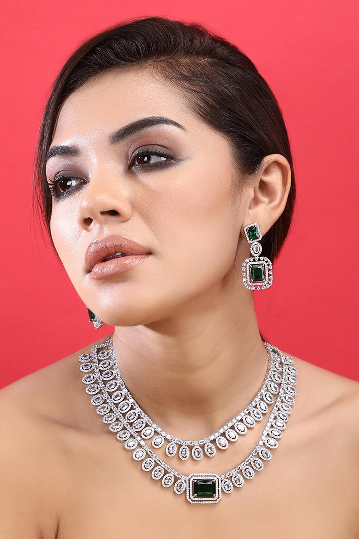 Zirconia Embellished Layered Necklace Set 