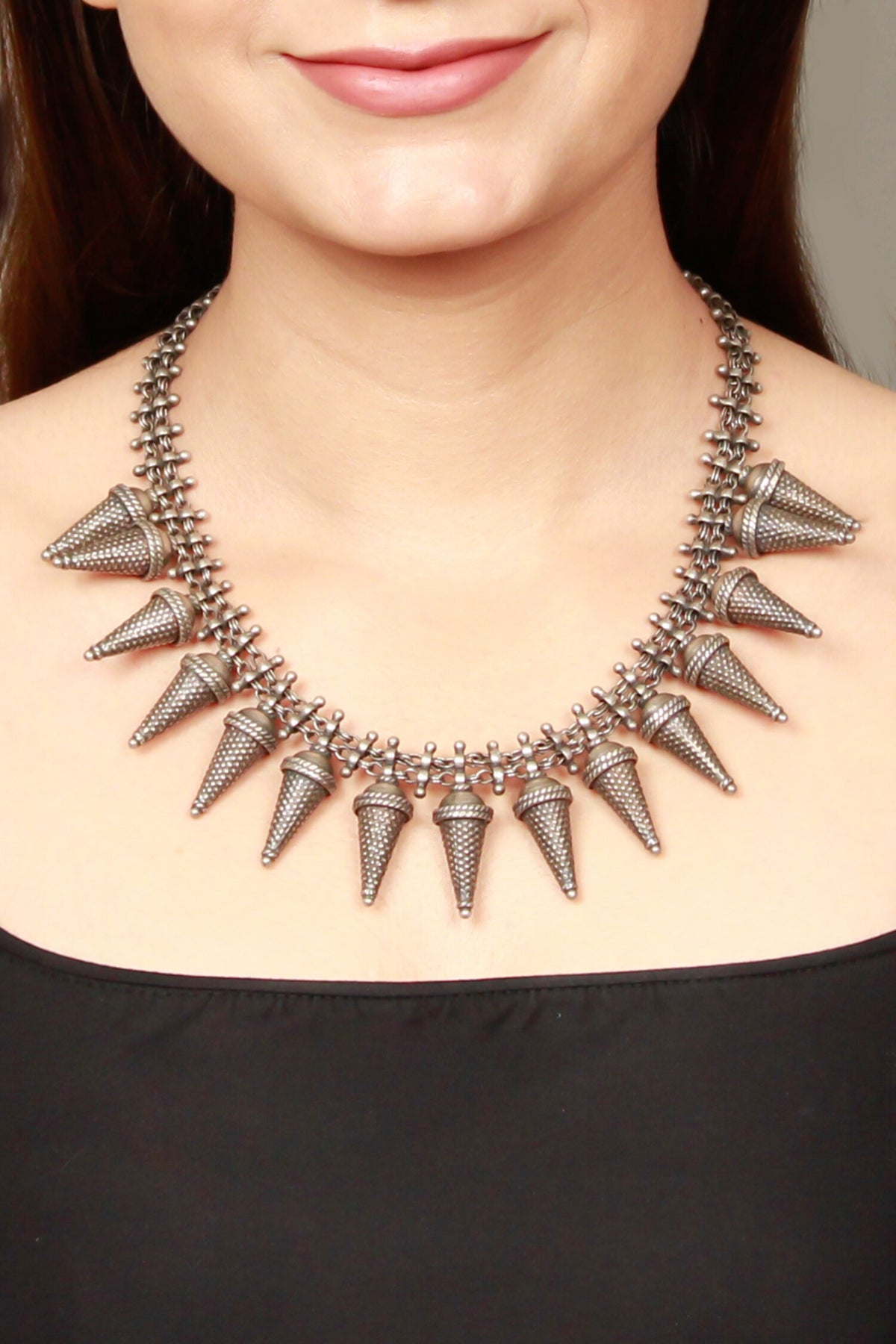 Tapestry Carved Work Necklace 