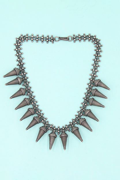 Tapestry Carved Work Necklace 