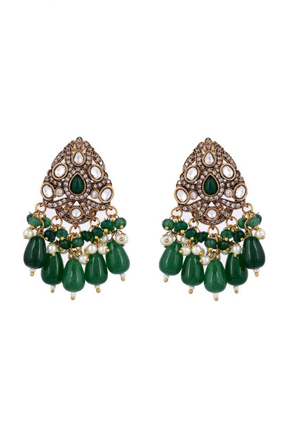 Kundan Embellished Pendant Necklace Set 