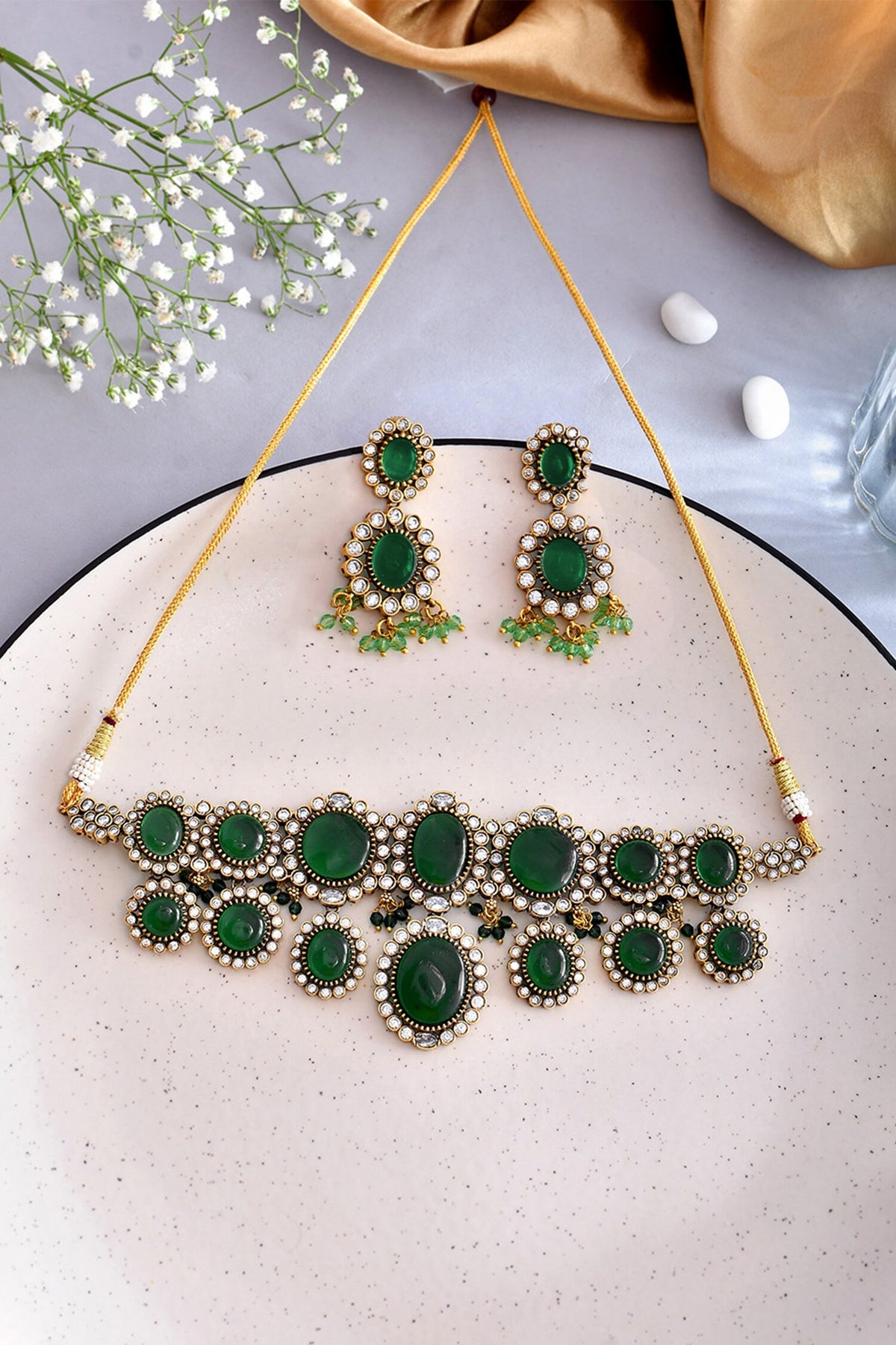 Geometric Embellished Choker Necklace Set 