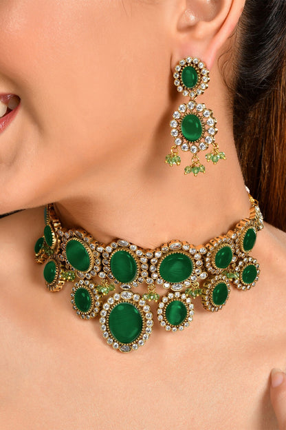 Geometric Embellished Choker Necklace Set 