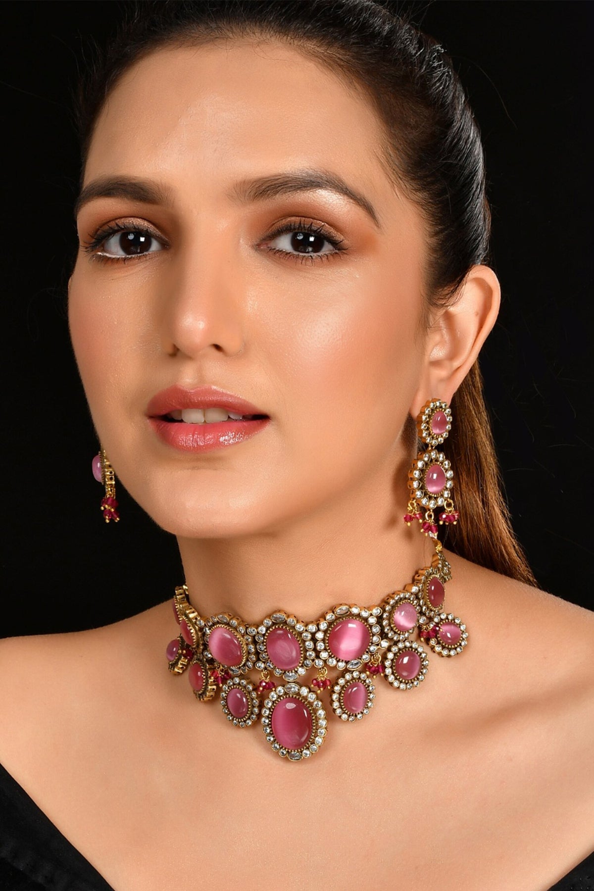 Embellished Geometric Choker Necklace Set 