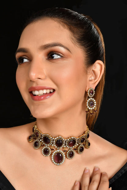 Kundan Stone Embellished Necklace Set 