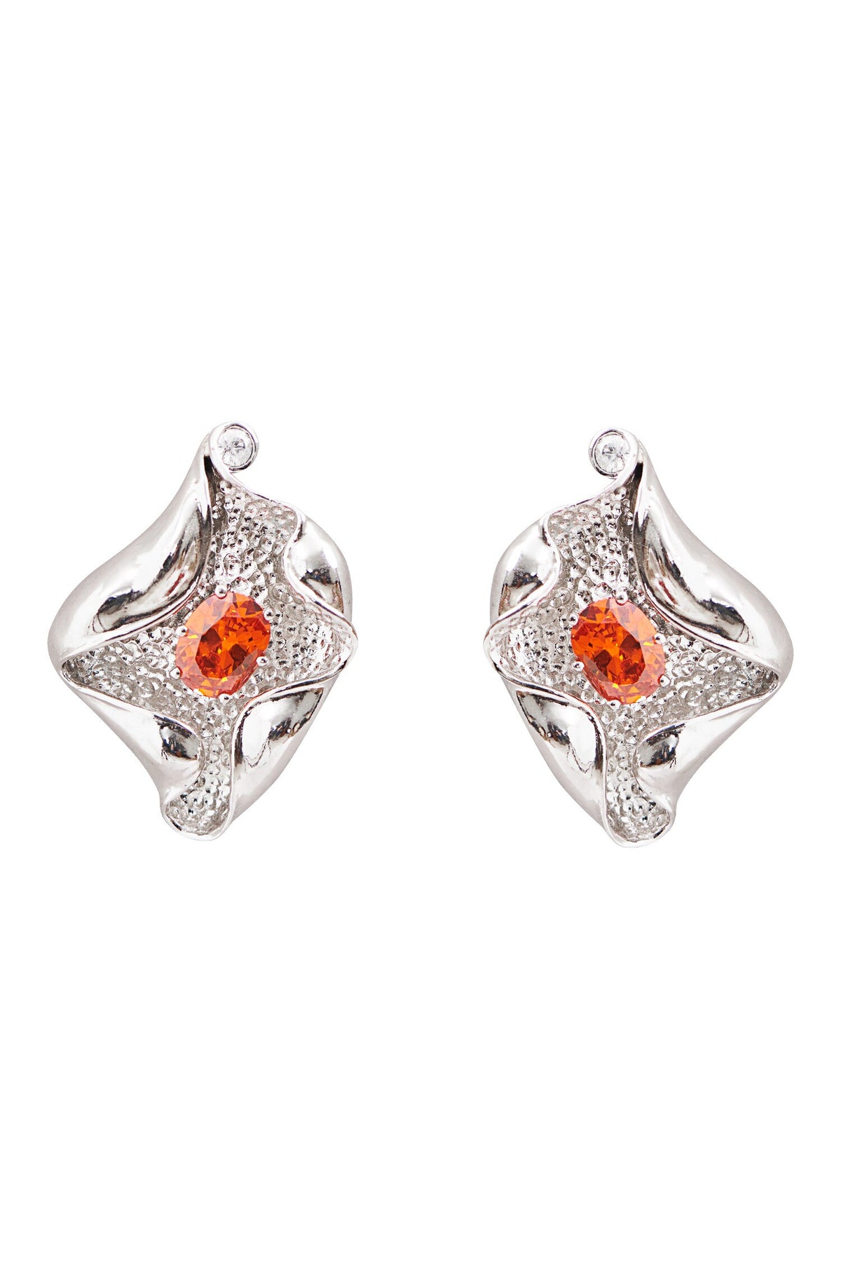Shell Pattern Studs 