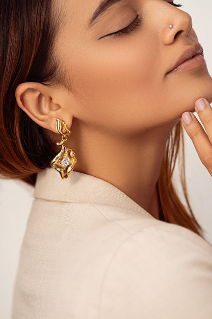 Shell Pattern Earrings 