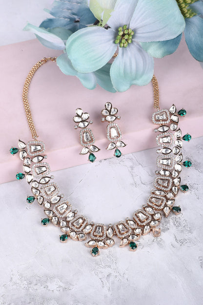 Zircon Embellished Necklace Set 