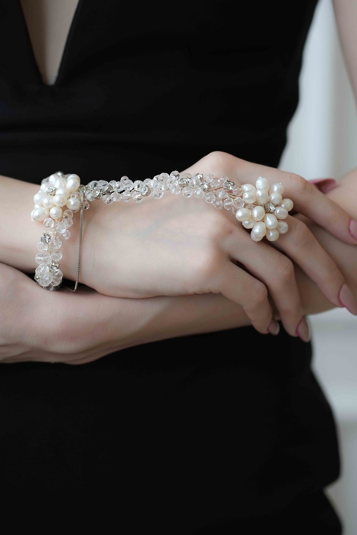 Gretel Rhinestone Floral Embellished Bracelet 