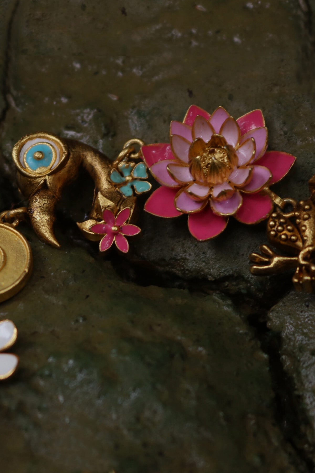 Floral Carved Gold Bracelet 