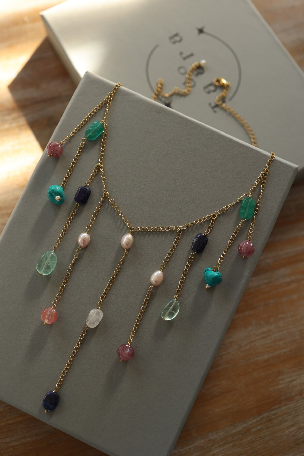 Natural Stone Embellished Necklace 