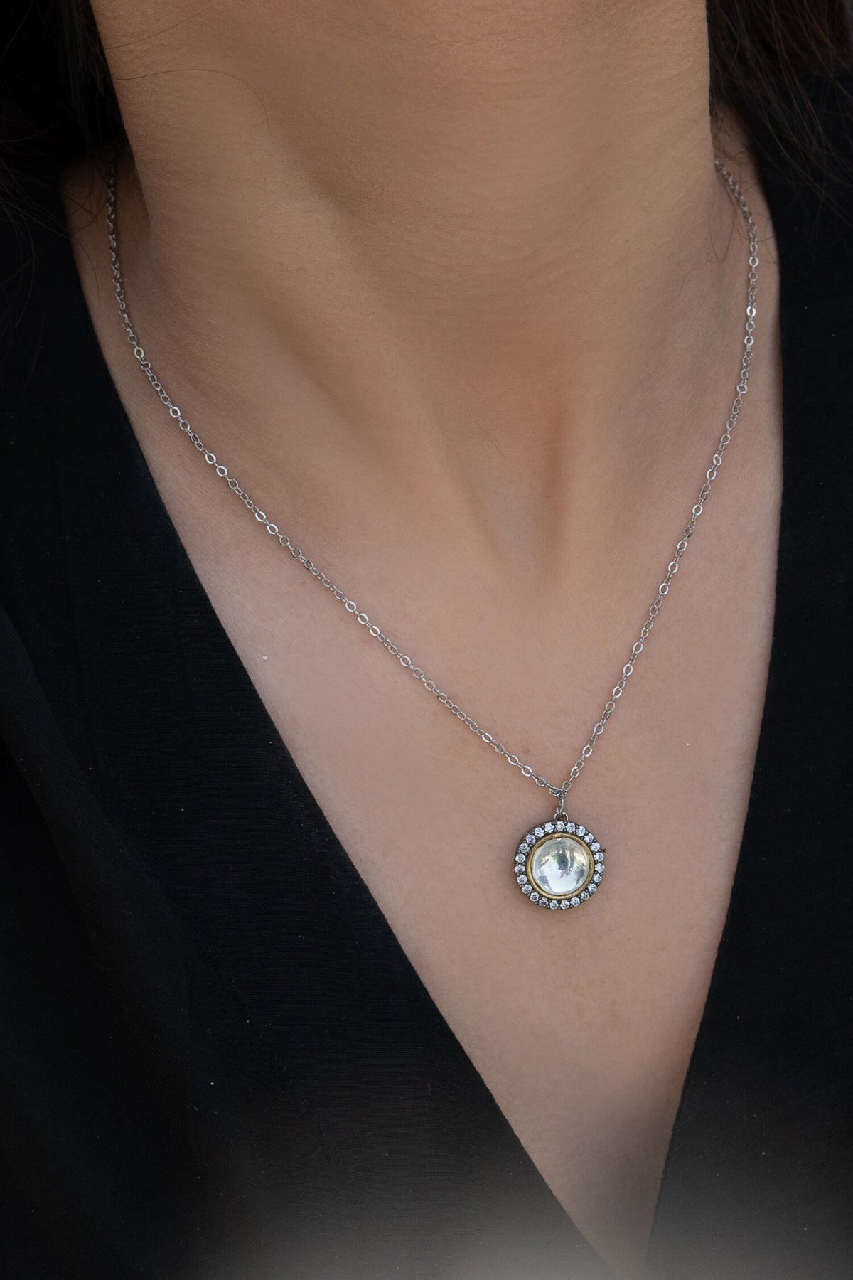 Polki Encrusted Pendant Necklace 