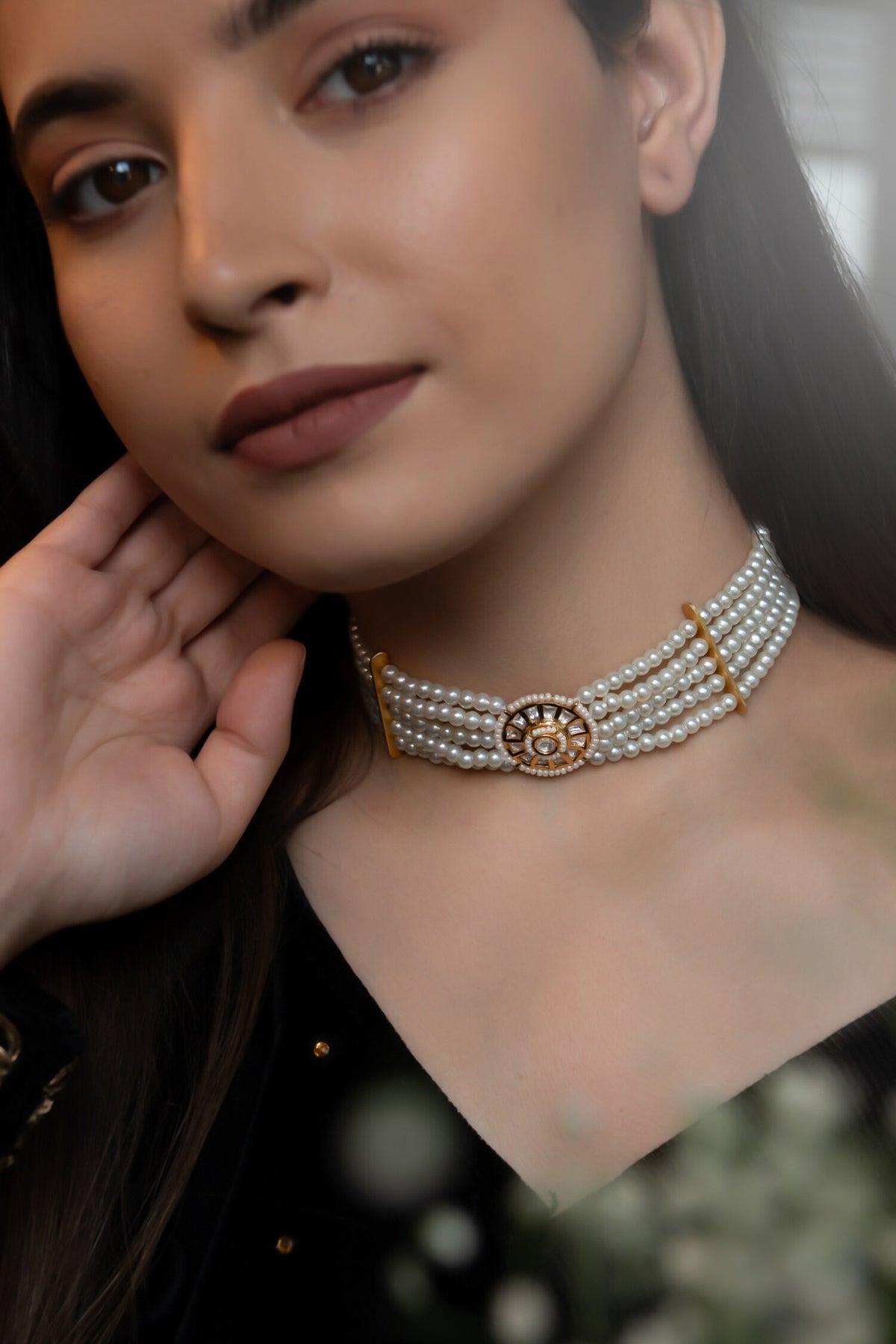 Serene Kundan Fleur Pearl Choker 