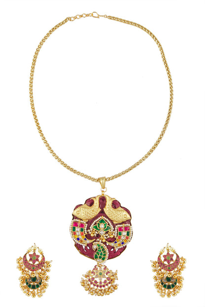 Fish Pendant Kundan Necklace Set 