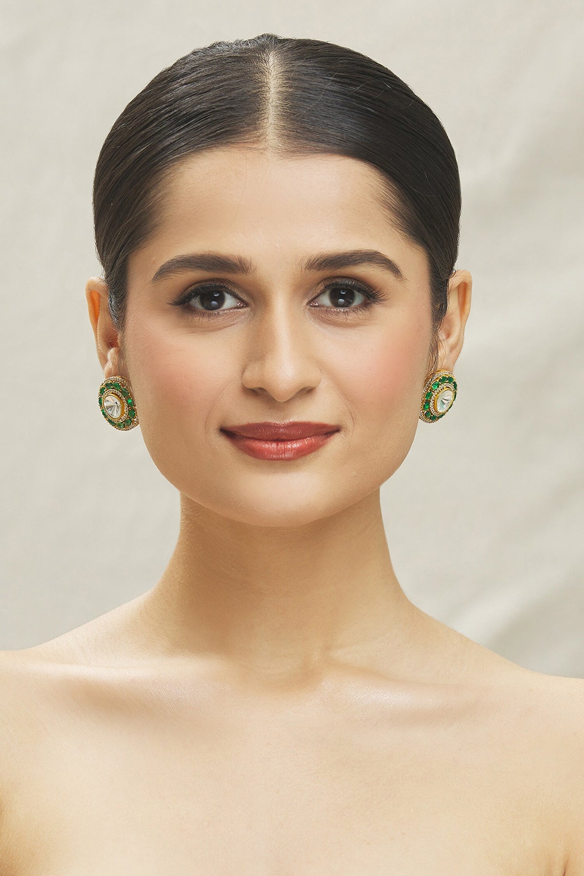 Embellished Circular Stud Earrings 