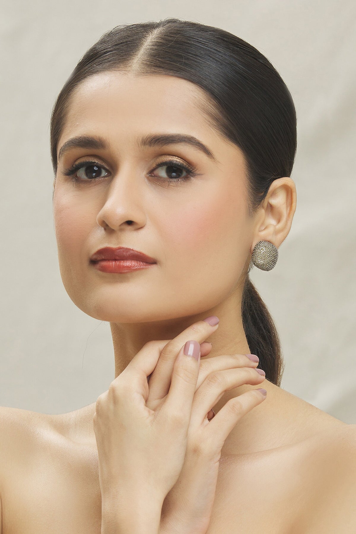 Zircon Diamond Studded Stud Earrings 